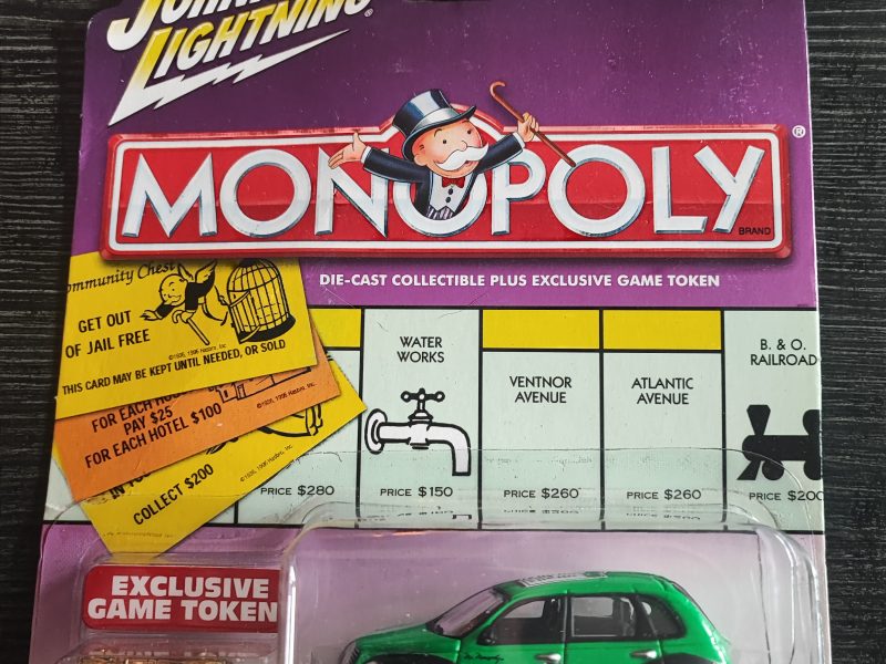 Johnny Lightning Ages 6 and Up 2002