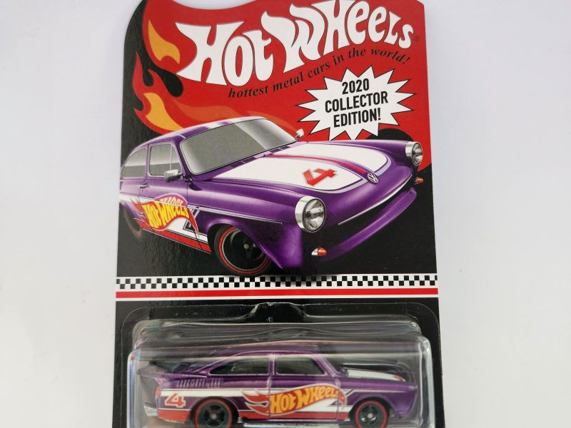 Hot Wheels 2020 Mail in 65 Volkswagen Fastback